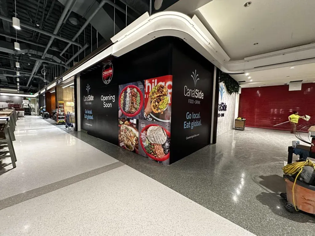 CanalSide Food and Drink hoarding at CambridgeSide